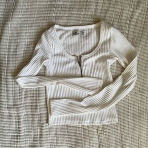 Hollister Cream Ribbed Zip-Up Long Sleeve